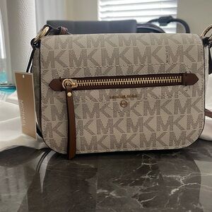 Michael kors bag SM